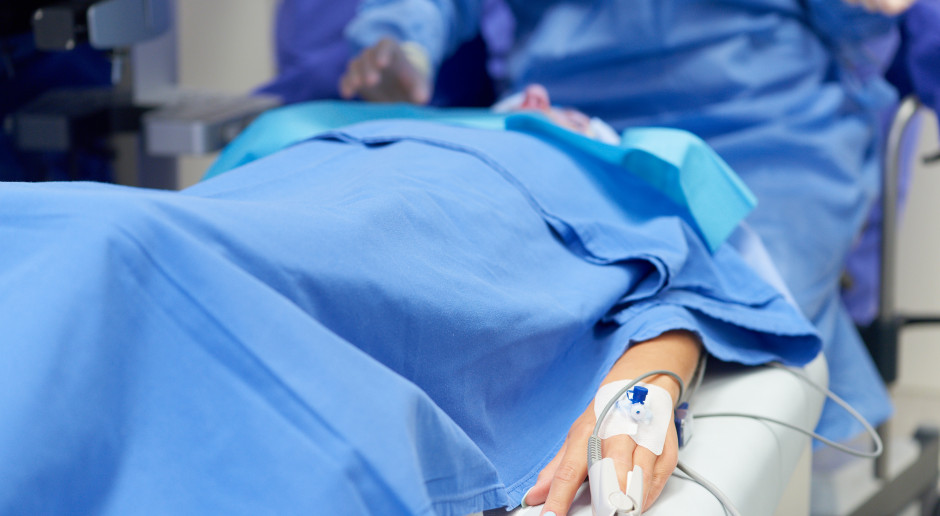 Lekarze z Gdyni przeszczepili pacjentowi żuchwę stosując wirtualne planowanie