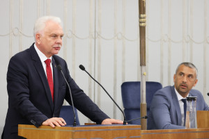 Wiceminister zdrowia zgłosił poprawki do nowelizacji ustawy. Chodzi o leczenie rannych z Ukrainy