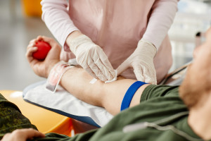 Narodowe Centrum Krwi: wakacje to najtrudniejszy czas dla publicznej służby krwi