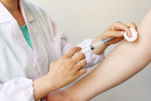Wiceminister Kraska: szczepionka przeciw grypie zabezpiecza nie tyle przed zakażeniem, co przed hospitalizacją