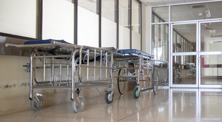 7 mld zł na nowe łóżka na geriatrii i inwestycje na SOR-ach. Rząd przyjął program modernizacji szpitali
