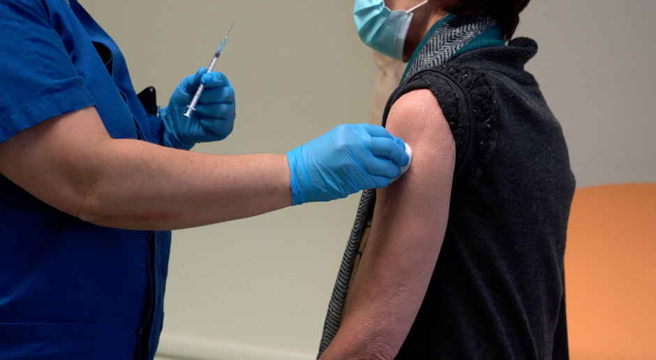 Minister zdrowia: czwartą dawką szczepionki przeciw COVID-19 zaszczepiło się 1,33 mln osób
