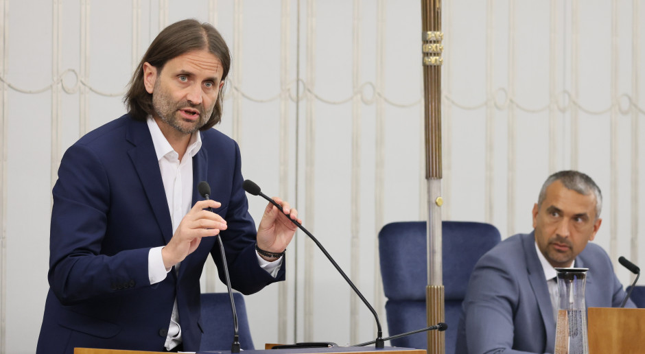 5 września Ministerstwo Zdrowia przedstawi w Senacie informację o realizacji podwyżek PAP/Leszek Szymański Dziś w Senacie informacja Ministerstwa Zdrowia z realizacji podwyżek. "Oczekujemy zwiększenia finansowania"