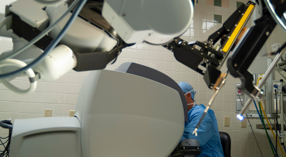 Wojskowy Szpital Kliniczny kupił robota da Vinci. Koszt inwestycji to ponad 14,5 mln zł