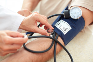Eksperci: coraz więcej osób ma nadciśnienie tętnicze, większość nie jest leczona