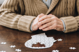 Nowe doniesienia na temat Alzheimera: może być chorobą autoimmunologiczną