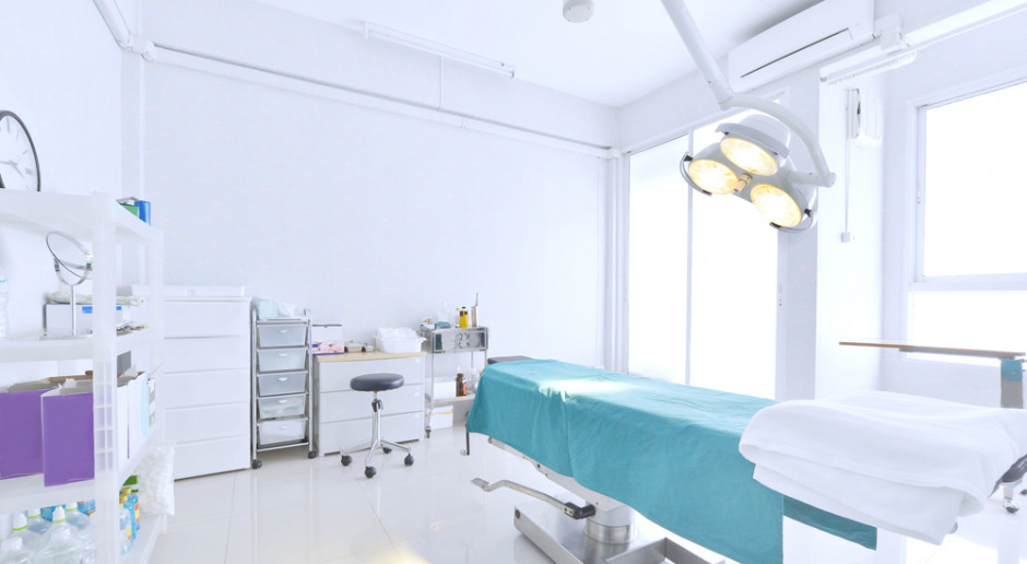 Konkurs na szpital onkologiczny dziesięciolecia i na lekarza przyjaznego chorym. Fot. Shutterstock Konkurs na szpital onkologiczny dziesięciolecia i na lekarza przyjaznego chorym
