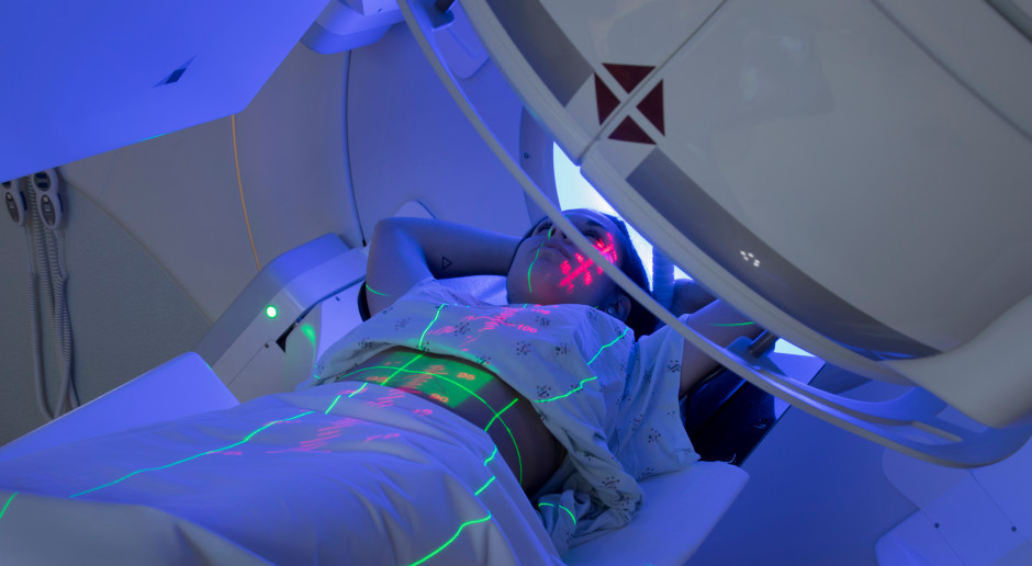 Radioterapia jest - obok chirurgii i farmakoterapii - jedną z trzech podstawowych metod leczenia chorych na nowotwory złośliwe Fot. AdobeStock Radiologia. "Potrzeba nam więcej specjalistów i więcej urządzeń"