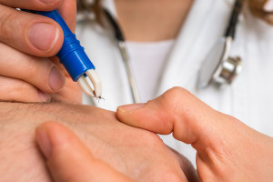 Uczelnia prowadzi badania związane ze skutecznością szczepionki na boreliozę