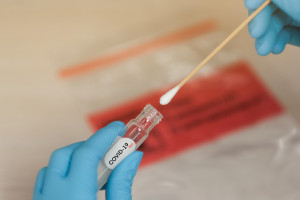 Ministerstwo Zdrowia: od 29 września do 5 października wykonano ponad 77,3 tys. testów na koronawirusa