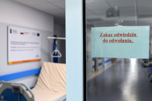 Instytut Onkologii wstrzymał odwiedziny do końca października. Pacjenci objęci bezwzględną izolacją ochronną