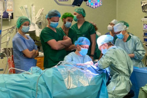Szpital rozpoczyna program leczenia niedosłuchu aktywnym implantem kostnym. Drugi w Polsce