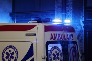 Wielkopolskie: 8-latka traciła przytomność; do szpitala eskortowali ją policjanci z Wrześni