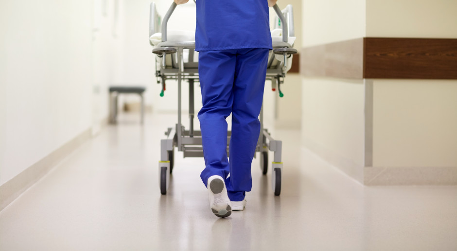 Dwukrotnie zwiększyła się liczba praw wykonywania zawodu pielęgniarki i położnej. Fot. AdobeStock Ukraińskie pielęgniarki w Polsce. "Liczba wydanych praw wykonywania zawodu podwojona"