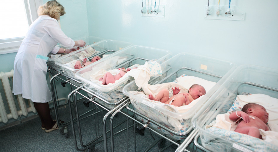 Jednym z proponowanych rozwiązań była likwidacja oddziału położniczego i ograniczenie ginekologii do świadczeń jednego dnia. Fot. Adobestock Jedyny szpital w powiecie chce ograniczyć pracę dwóch oddziałów. Pielęgniarki protestują