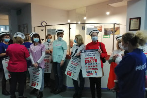 Strajk pielęgniarek: odeszły od łóżek pacjentów. Skarżą się na niedobór kadry i brak sprzętu