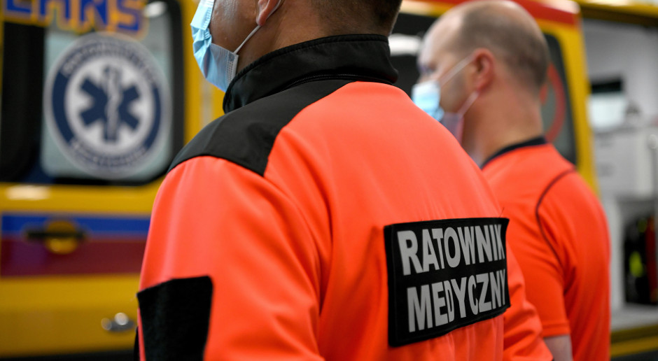 Koniec "innego zawodu medycznego". Ustawa o zawodzie ratownika medycznego przyjęta przez Sejm
