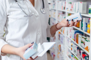 W aptekach w Czechach brakuje podstawowych leków. Po zapasy Czesi jadą do Polski
