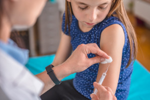 GIS: rośnie liczba odmów szczepienia dzieci