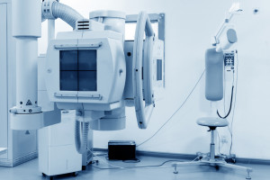Szpital otrzymał aparat RTG ze sztuczną inteligencją. To pierwszy taki sprzęt w Polsce