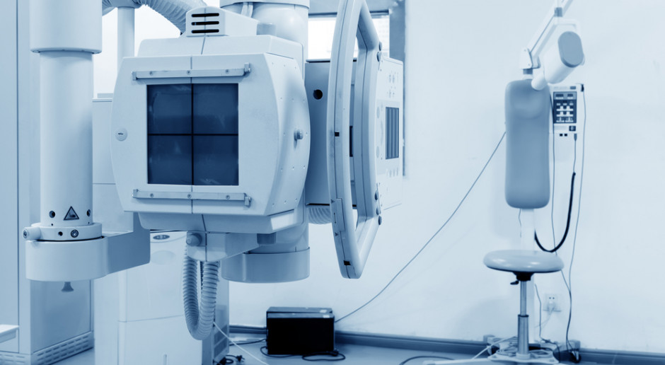 Szpital otrzymał aparat RTG ze sztuczną inteligencją. To pierwszy taki sprzęt w Polsce