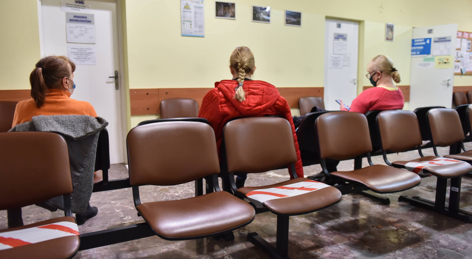 Antybiotyki nie powinny być przepisywane w przypadku infekcji wirusowych - przypominają eksperci Fot. PAP/Wojtek Jargiło "Nie przepisujcie antybiotyków na każdą infekcję dróg oddechowych". Konsultant krajowa apeluje do lekarzy