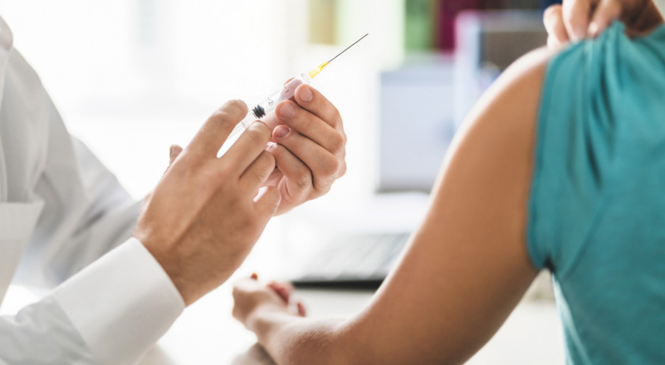 Szczepienia przeciwko HPV. Ekspert: opinia AOTMiT uproszczona i oparta na błędnych założeniach