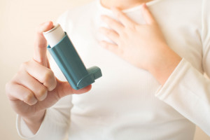 Astma. Prof. Czarnobilska: kumulacja wirusów wzmaga ataki choroby