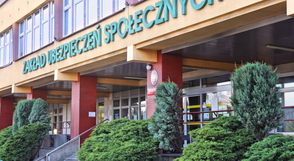 Zakład Ubezpieczeń Społecznych w Radomiu Fot. AdobeStock Ważne zmiany w ZUS już obowiązują. Przez nieuwagę można stracić pieniądze