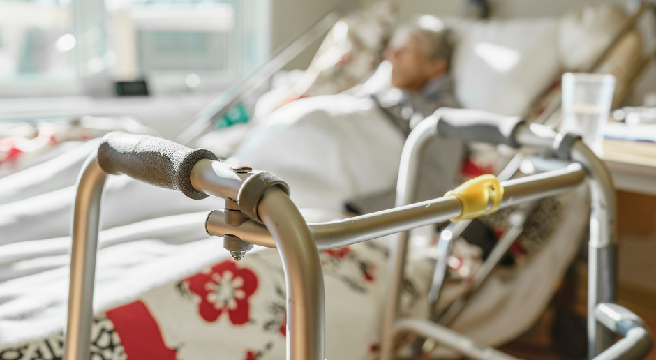 Od lutego NFZ zapłaci więcej za opiekę długoterminową, paliatywną i w hospicjach