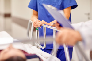 NFZ zapłaci więcej za pobyt pacjenta w szpitalu. Zmiany wejdą od lutego 2023
