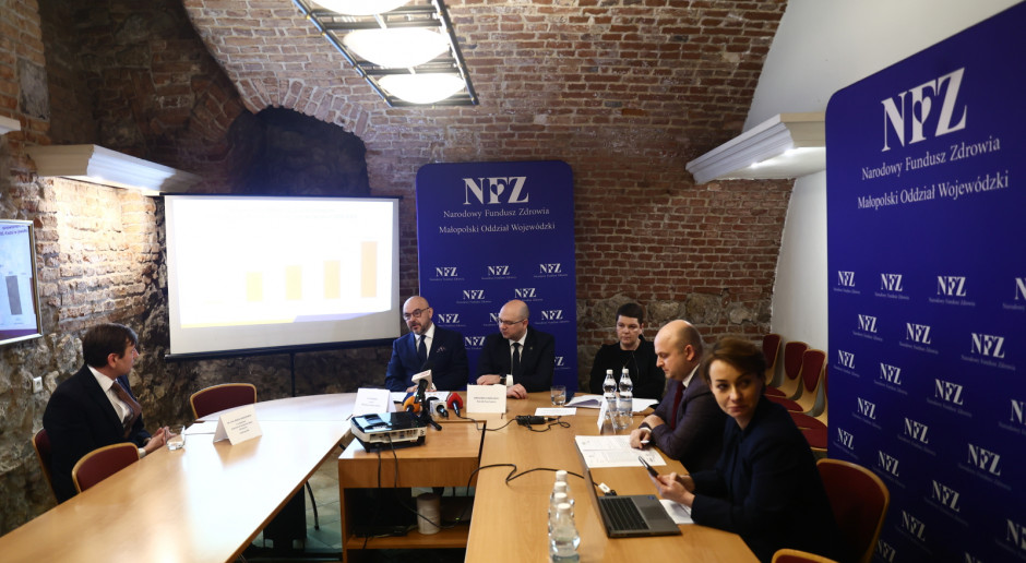 Rzecznik Praw Pacjenta wszczyna postępowanie. Czy prawa pacjentów zostały naruszone? Fot. PAP/Art Service 2 Spór szpitala z NFZ jest „rzekomy"? Wszczęto postępowanie. W tle prawa najciężej chorych