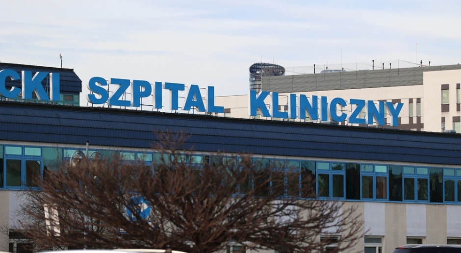 Polska Federacja Szpitali sprzeciwia się akredytacji szpitali prowadzonej przez NFZ. Fot. Shutterstock Ustawa o jakości. Czemu przeciwna jest Polska Federacja Szpitali?