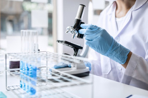 W Sejmie o diagnostyce genetycznej w onkologii. "Jej finansowanie jest zyskiem i dla pacjenta i dla płatnika"