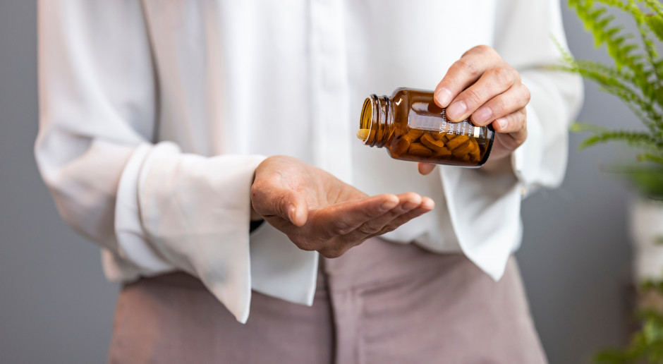 Oznaczanie reklam w mediach społecznościowych influencerów powinno być jednoznaczne. Fot. Adobestock Doda, Rozenek i Chajzer: celebryci na celowniku UOKiK m.in. za reklamy suplementów