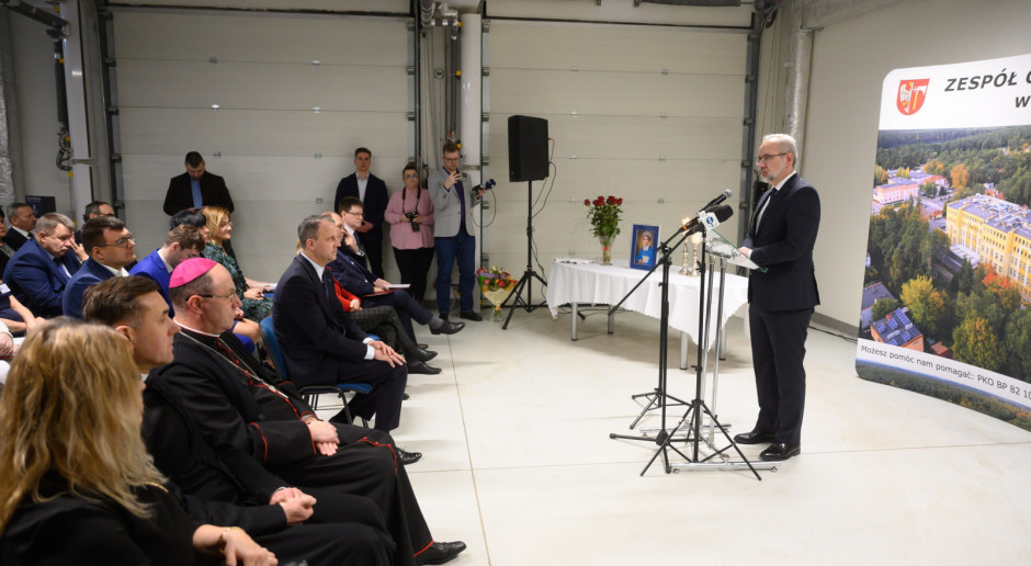 Minister Zdrowia Adam Niedzielski. Fot. PAP/Jakub Kaczmarczyk Minister zdrowia Adam Niedzielski: ważny jest "duchowy wymiar leczenia"