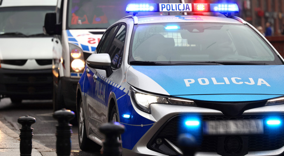 Lubelskie: Policjanci eskortowali do szpitala samochód z chorą dziesięciolatką