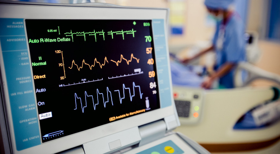 Terapia zmniejszyła ryzyko zawału serca lub udaru mózgu, szczególnie u pacjentów z wysokim poziomem stanu zapalnego. Fot. Shutterstock Naukowcy opracowali nowy lek na chorobę serca. Zmniejsza ryzyko zawału, udaru i zgonu