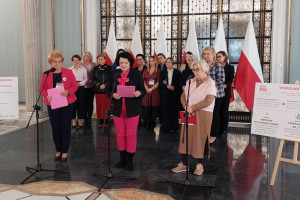 Posłanka Dziuk: organizacje związane z walką z nowotworami i 