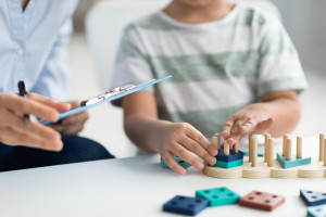 Zmiany w programie terapeutyczno-rehabilitacyjnym dla dzieci z autyzmem