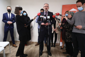 Minister Niedzielski: nie możemy mówić o odejściu od stanu zagrożenia epidemicznego