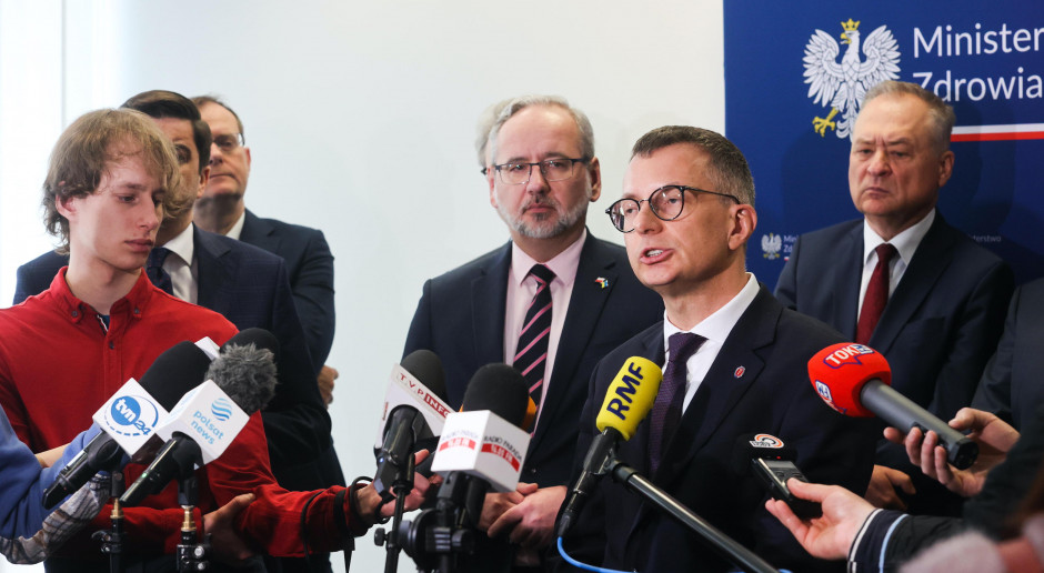 Przewodniczący KRAUM prof. Marcin Gruchała uważa, że dyskusja o standardach kształcenia powinna trwać. Fot. PAP/Marcin Zubrzycki Nowy egzamin dla studentów lekarskiego. Prof. Gruchała: Egzamin praktyczny. Nie jest kontrpropozycją wobec LEK