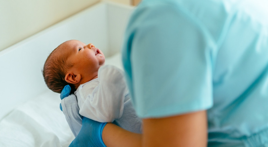 Eksperci: warto wprowadzić przesiew noworodków w kierunku choroby Pompego