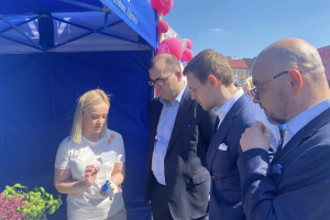 Bezpłatne badania na rynku w Skierniewicach. Ruszyła 2. edycja projektu „Zdrowe Życie”