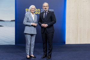 Minister zdrowia w Sztokholmie: konieczny stały monitoring sytuacji lekowej w Europie