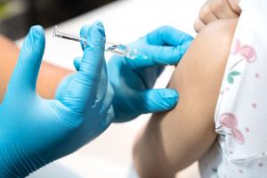 W Tomaszowie Mazowieckim ruszyły zapisy na szczepienia dziewcząt przeciw HPV