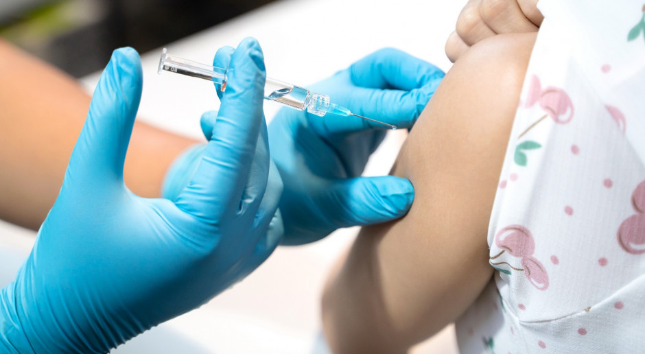 W Tomaszowie Mazowieckim ruszyły zapisy na szczepienia dziewcząt przeciw HPV