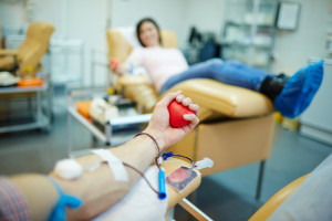 Honorowi dawcy krwi stracą na odwołaniu stanu zagrożenia epidemicznego. Nie będzie ulgi