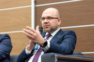 Rzecznik Praw Pacjenta: 6 osób otrzymało 100 tys. zł. Łącznie z Funduszu Kompensacyjnego szczepień wydano niemal 4,4 mln zł