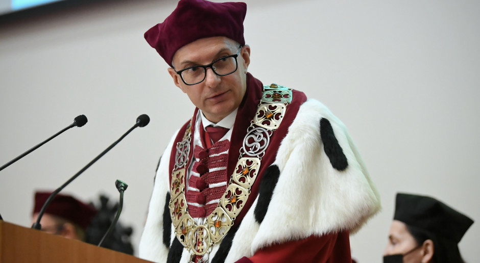 Rektor Marcin Gruchała, Gdański Uniwersytet Medyczny. Fot. PAP/Adam Warżawa Nowy kierunek od przyszłego semestru. GUMed uruchamia studia: badania kliniczne